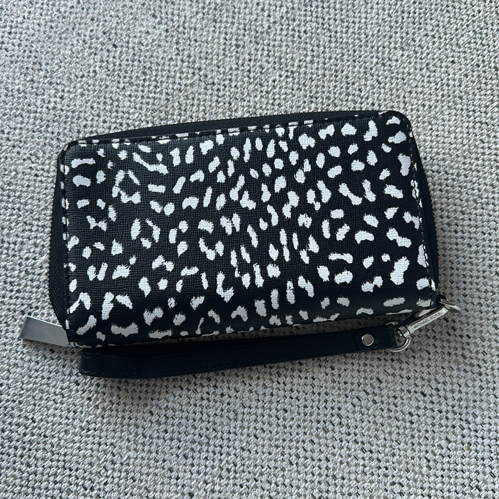 Michael Kors jet set travel wristlet wallet phone holder - Picture 5 of 5